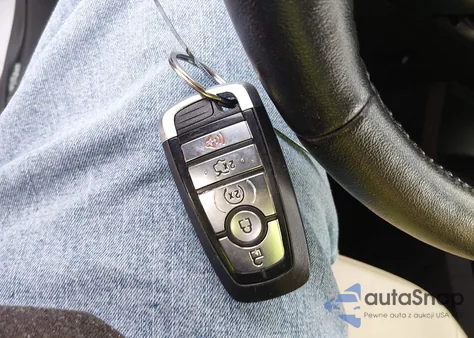 2017 Ford Edge Sel z USA, uszkodzony, nr VIN 2FMPK4J92HBC17648